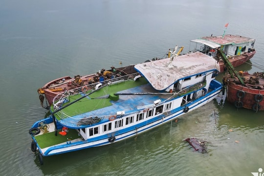 Tàu chìm, làm sao để sống sót?