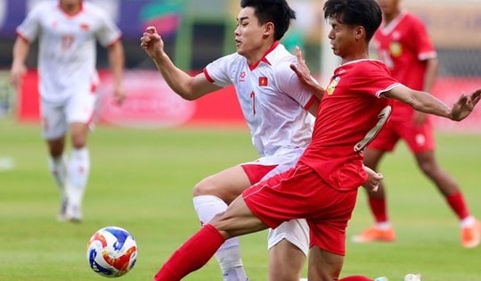 Việt Nam rộng cửa vào bán kết U23 Đông Nam Á