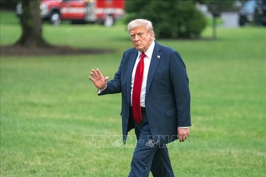 Cách Tổng thống Trump ‘xoay chuyển tình thế’ trong cuộc chiến thuế quan