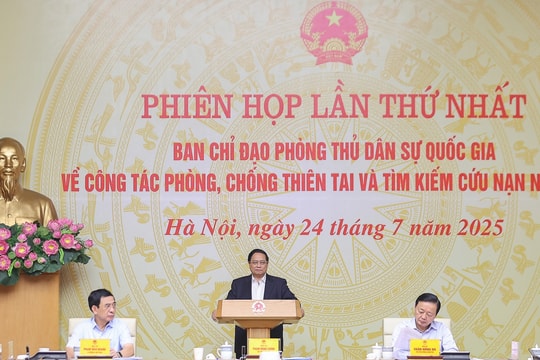 Không để 'dân đang bị chia cắt mà lãnh đạo nói không lên được'