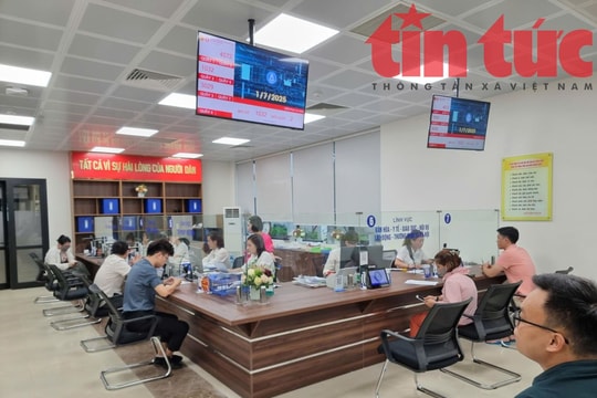 Chi trả lương hưu, trợ cấp bảo hiểm xã hội kịp thời khi vận hành chính quyền địa phương 2 cấp