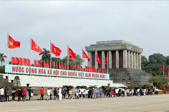Lăng Chủ tịch Hồ Chí Minh mở cửa trở lại từ ngày 2/8