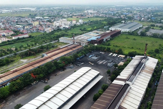 Di dời cơ sở sản xuất khỏi khu dân cư ở Đông Hải Phòng