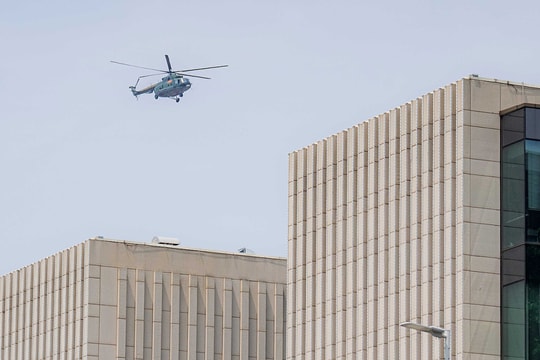 Trực thăng, tiêm kích bay khảo sát trên Quảng trường Ba Đình