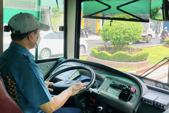 Đề xuất bỏ quy định không lái xe quá 48 giờ mỗi tuần