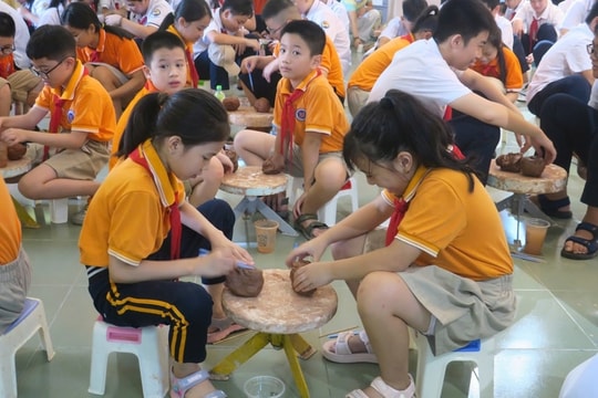 Trải nghiệm 'Lời thì thầm của đất' tại Bảo tàng Hải Phòng