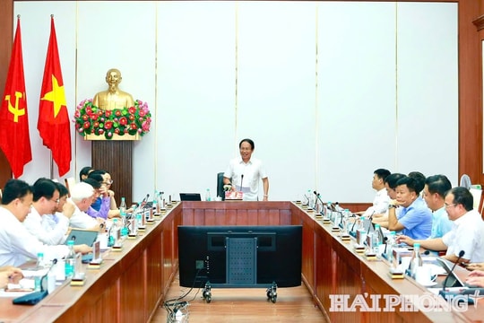 Hải Phòng lấy ý kiến về dự thảo Báo cáo chính trị trình Đại hội Đảng bộ thành phố