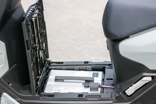 Dấu hiệu nhận biết xe máy điện cần thay pin