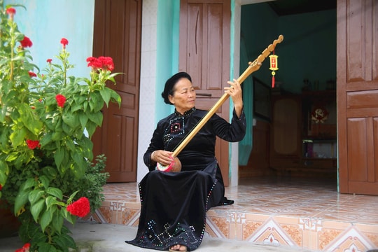 Giữ gìn bản sắc văn hóa dân tộc thiểu số ở Hải Phòng