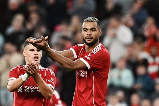 Liverpool chạy đà thuận lợi trước Siêu cúp Anh
