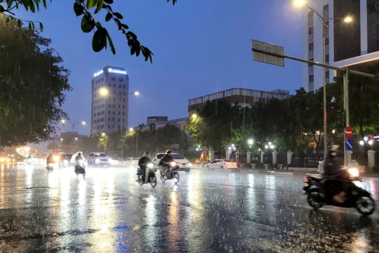 Dự báo đêm 6 ngày 7/8, miền Bắc đề phòng mưa lớn