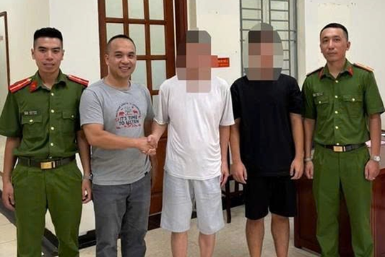 Kẻ lừa đảo giả danh công an bị lật tẩy do kiểu nói chuyện bất thường