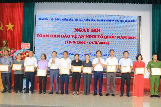 Phường Đông Hải biểu dương 32 điển hình trong phong trào Toàn dân bảo vệ an ninh Tổ quốc