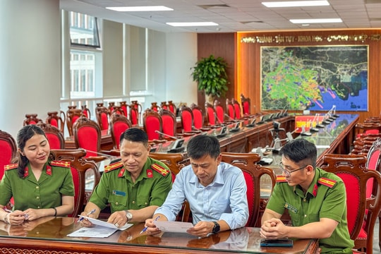 Hải Phòng phấn đấu đến ngày 2/9 sẽ hoàn thành việc đổi thẻ đảng viên