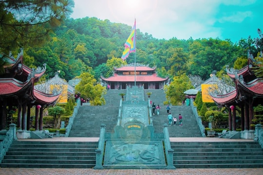 Đền thờ Tư nghiệp Quốc Tử Giám Chu Văn An