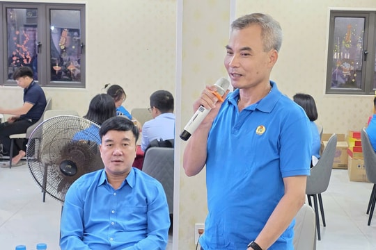 Đường khu công nghiệp An Dương ngập úng mỗi khi mưa to