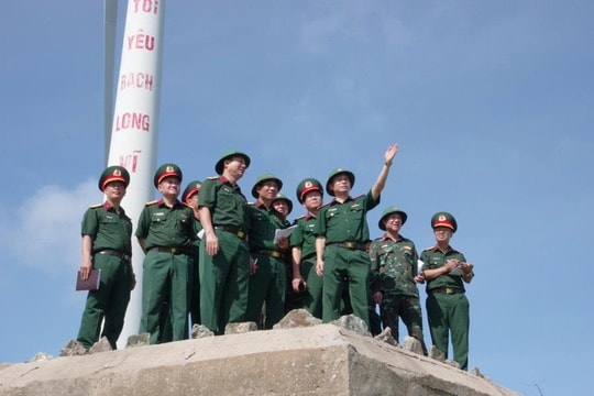 Bộ Chỉ huy Quân sự thành phố kiểm tra toàn diện Tiểu đoàn Phòng thủ đảo Bạch Long Vĩ