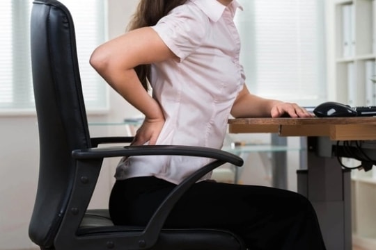 U30 cột sống đã rệu rã như người già