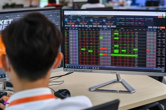 VN-Index vượt 1.600 điểm