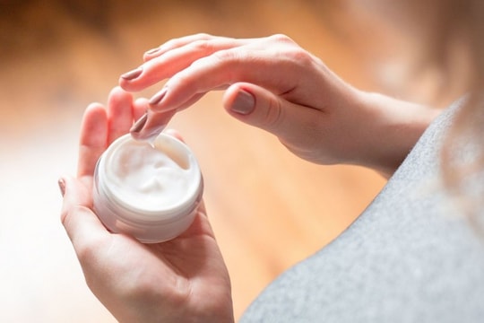 Thu hồi 5 loại mỹ phẩm do công thức trong hồ sơ khác với thực tế