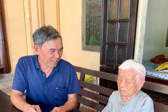 Hân hoan, hạnh phúc trong thời điểm giành chính quyền