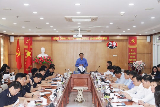 Chi cục Hải quan khu vực III tăng cường đấu tranh phòng, chống buôn lậu, gian lận thương mại và hàng giả