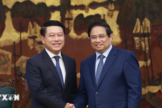 Việt Nam sẵn sàng trao đổi kinh nghiệm với Lào về tái cơ cấu doanh nghiệp