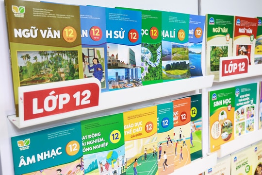 Chưa sửa sách giáo khoa năm học tới