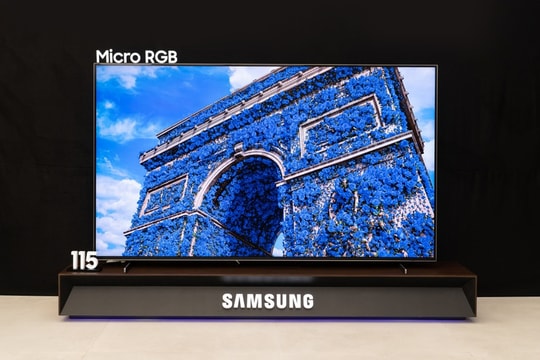 Samsung ra mắt tivi được AI hỗ trợ phân giải màn hình