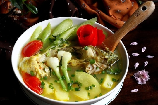 Cá chép nấu bung