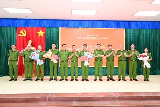 Kiên quyết triệt xóa, đẩy lùi tội phạm ma túy