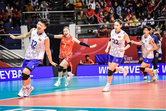 'Lỗi đánh máy', Đặng Thị Hồng có tên trong danh sách U21 Việt Nam gặp U21 Chile