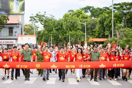 Hơn 1 triệu người tham gia khởi động hành trình 'Cùng Việt Nam tiến bước'
