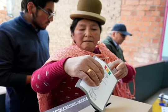 Bước ngoặt trong cuộc bầu cử tổng thống Bolivia