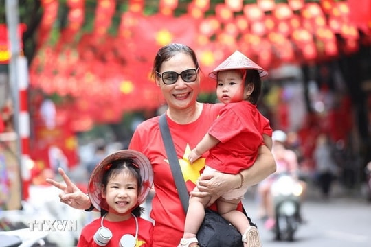 Thủ tướng yêu cầu tăng cường bảo đảm an ninh, trật tự dịp Quốc khánh