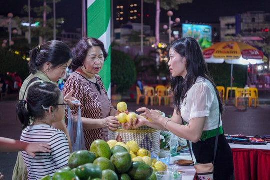 40 gian hàng nông sản Sơn La được giới thiệu tại Hải Phòng
