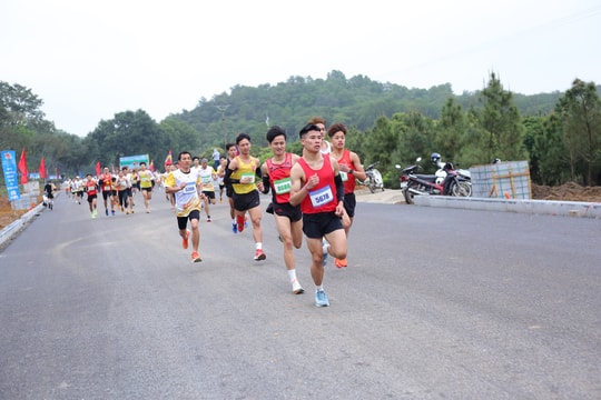 Chạy bộ - môn thể thao 'giá rẻ'