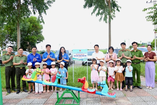 Tuổi trẻ Hải Phòng ra quân Ngày cao điểm chung tay xây dựng nông thôn mới nâng cao, nông thôn mới kiểu mẫu