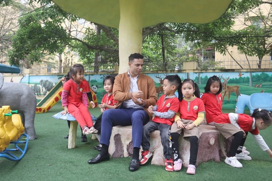 Gần 44.700 trẻ mầm non thành phố được làm quen với tiếng Anh