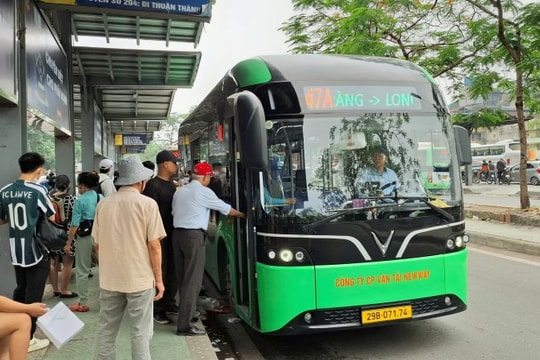 Hà Nội miễn phí tàu điện, xe buýt dịp Quốc khánh 2/9