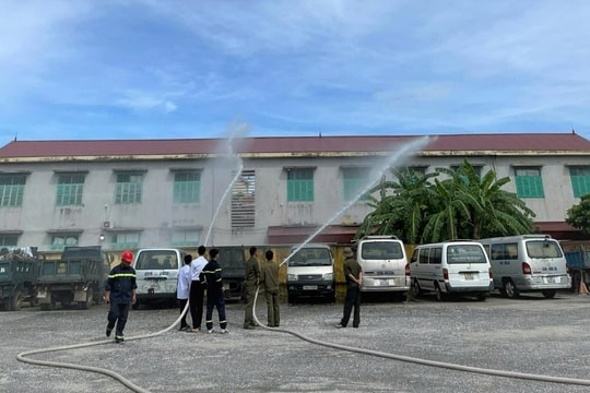 Hơn 600 người được thực hành các tình huống phòng cháy, chữa cháy