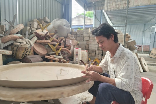 Bền bỉ giữ nghề gốm Dưỡng Động
