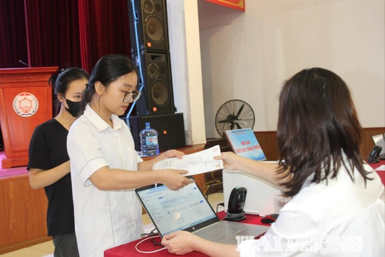 Bộ Giáo dục và Đào tạo đẩy lịch xét tuyển đại học năm 2026 lên sớm nửa tháng