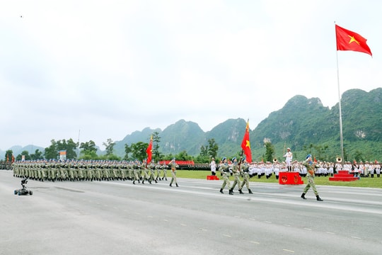 Lực lượng vũ trang thành phố Hải Phòng sẵn sàng cho ngày hội non sông
