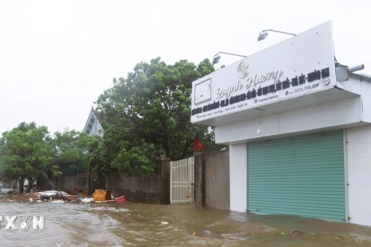 Thủ tướng yêu cầu khắc phục nhanh nhất hậu quả bão số 5, ứng phó mưa lũ sau bão