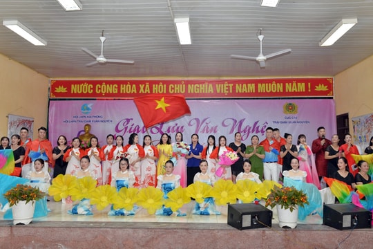 Nữ phạm nhân tại Trại giam Xuân Nguyên giao lưu văn nghệ “Vì ngày mai tươi sáng”