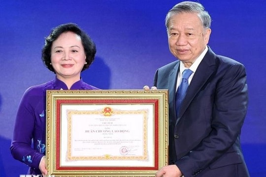 "Ngành nội vụ góp phần trực tiếp kiến tạo nền quản trị quốc gia và chăm lo an sinh xã hội"