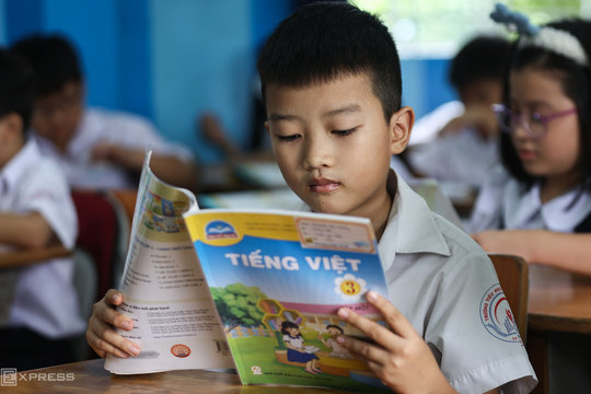 Bộ Chính trị ban hành Nghị quyết về đột phá phát triển giáo dục và đào tạo