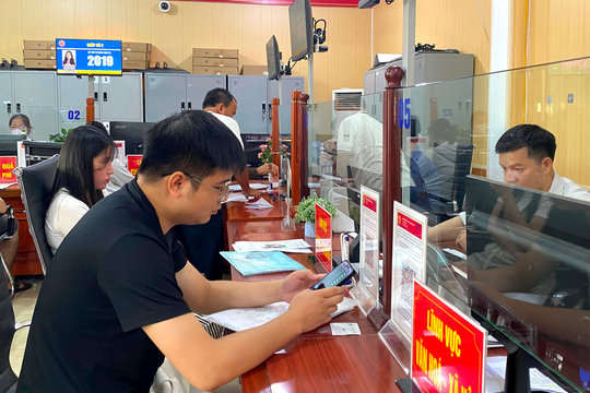 11 loại lệ phí, phí thực hiện thủ tục hành chính qua hình thức trực tuyến có mức thu 0 đồng