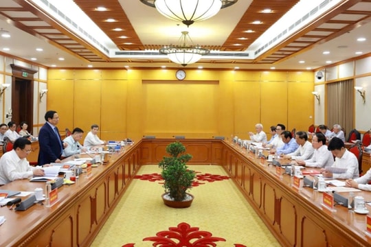 Bộ Chính trị cho ý kiến vào dự thảo văn kiện và đề án nhân sự cấp ủy trình Đại hội đại biểu Đảng bộ thành phố Hải Phòng